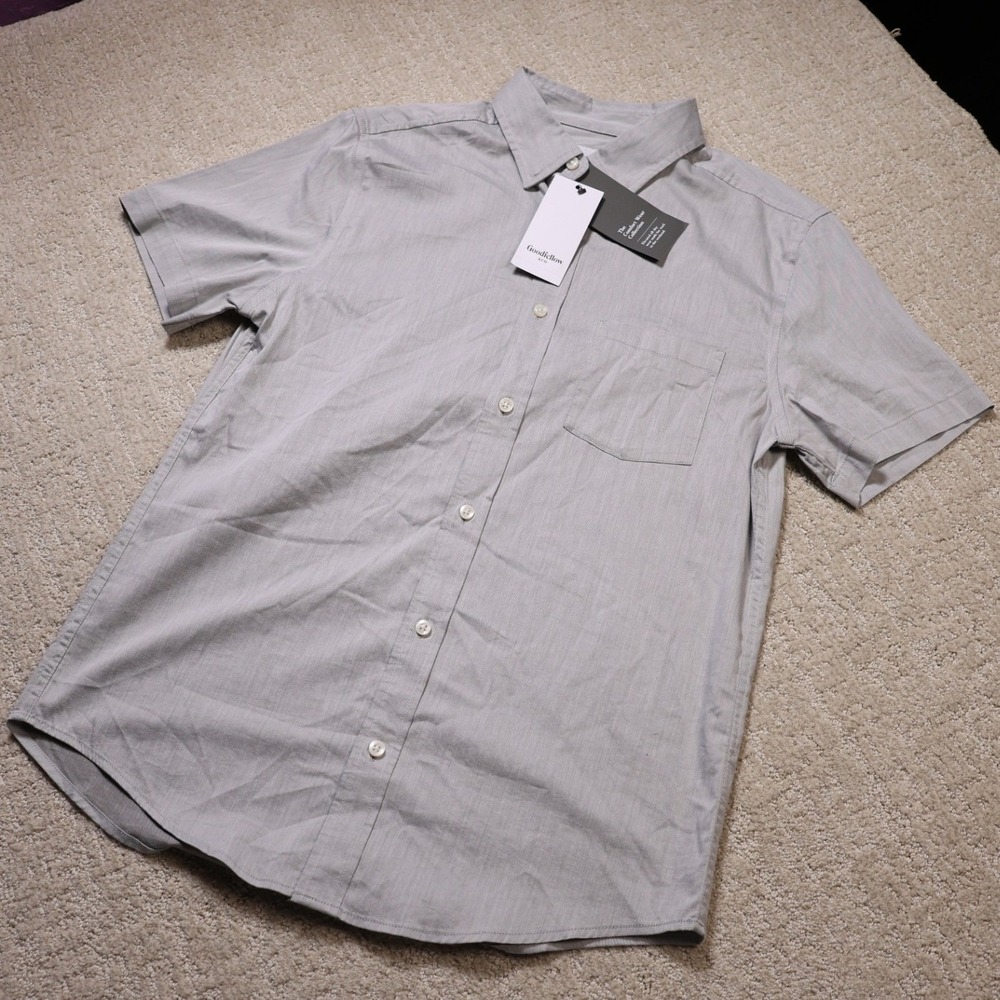 Goodfellow & Co Mens Comfort Wear Short Sleeve Button Down Shirt Rainy Gray S